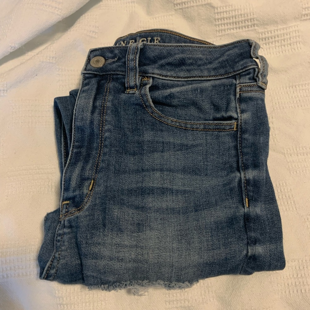 American Eagle Super Hi Rise Jegging 6 Short